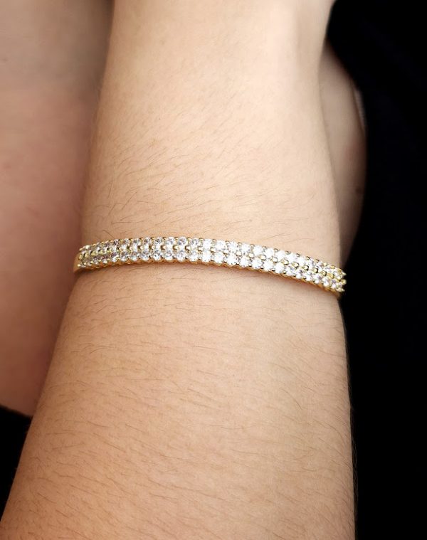 Bracelete faixa dupla com pedraria cristal detalhes dourado