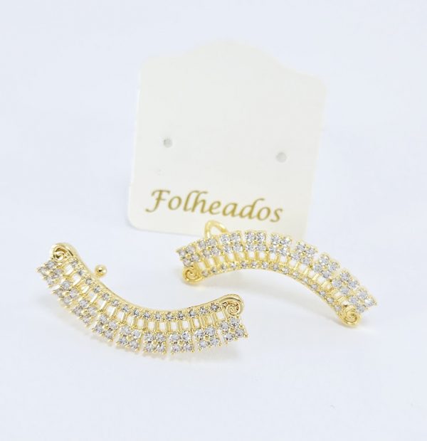 Brinco ear cuff detalhes quadrado com pedras cristal e fio cravejado