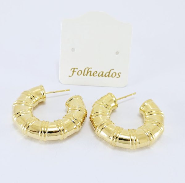 Argola estilo bambu detalhes dourado