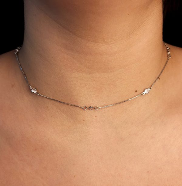 Choker com ponto de luz