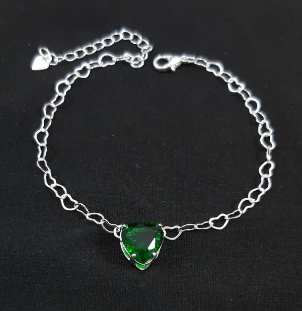 Pulseira elos vazado com pedra formato coração verde escuro - Image 2