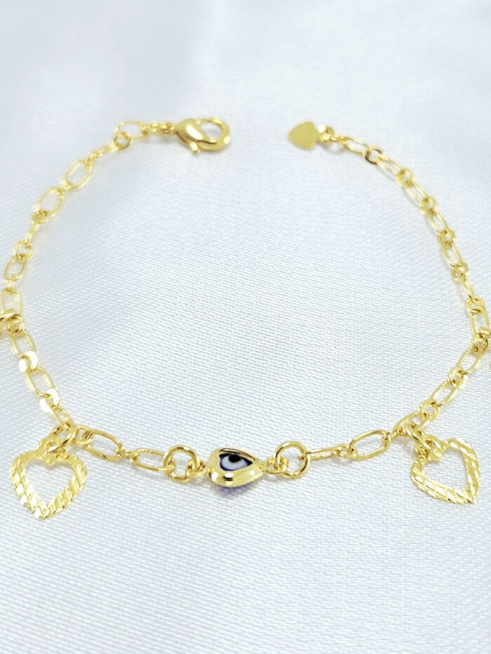 Pulseira infantil detalhe olho grego com coração vazado