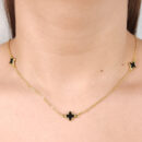 Gargantilha choker trevo triplo preto