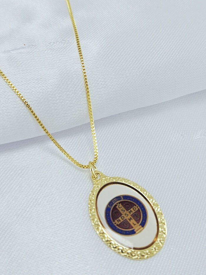 Gargantilha com pingente Medalha de São Bento