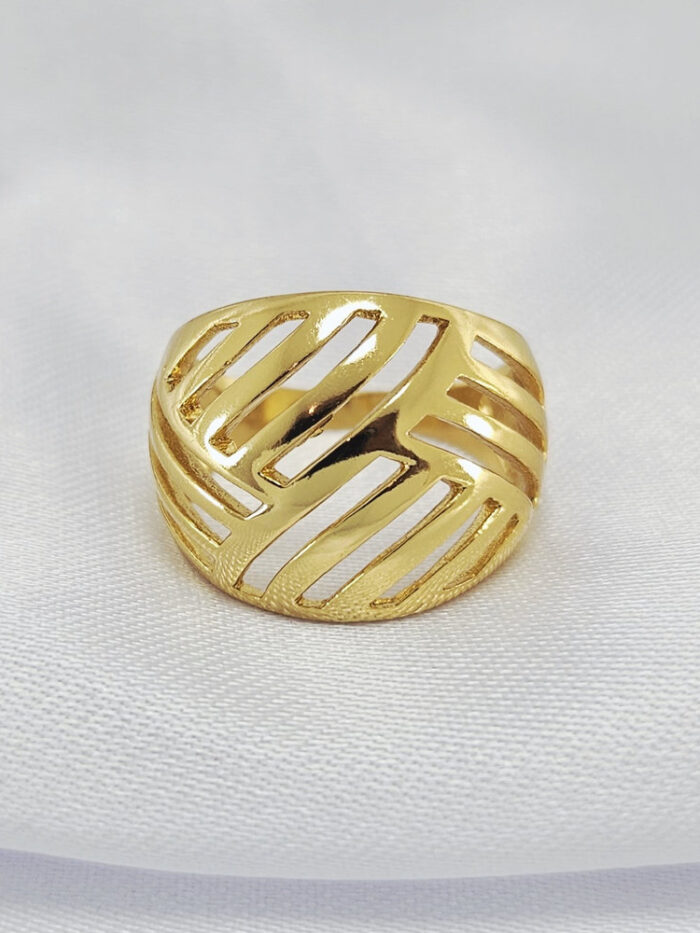 Anel cortes transversais vazado