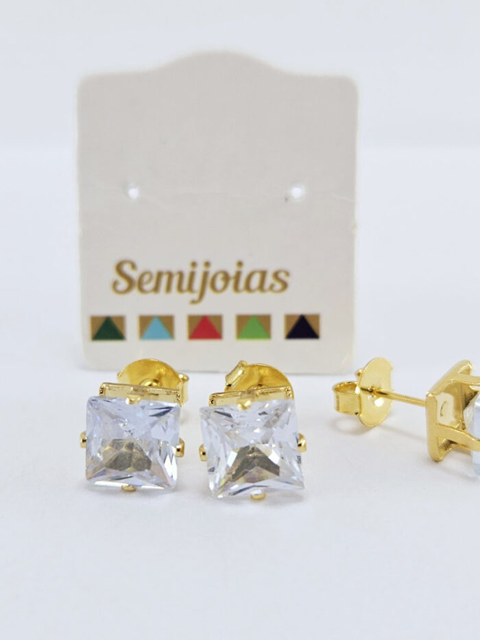 Brinco quadrado pedra cristal
