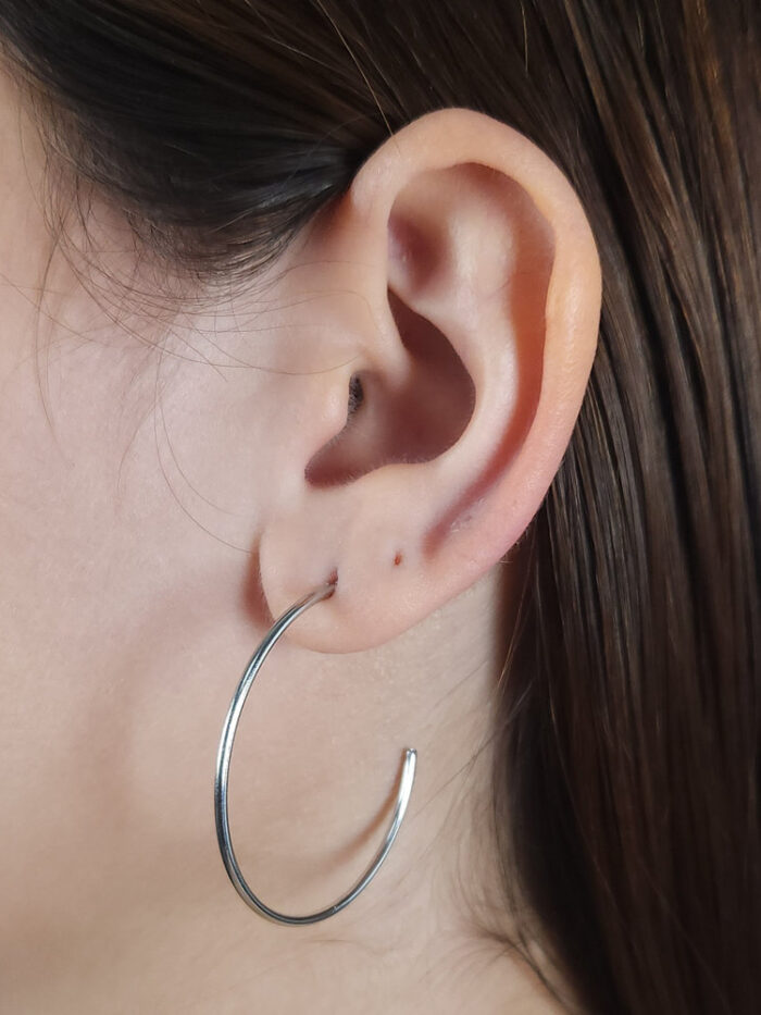 Brinco argola Média boleada