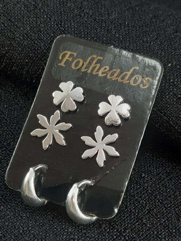 Brinco trio estilo flor argola