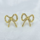 Brinco formato laço cravejado