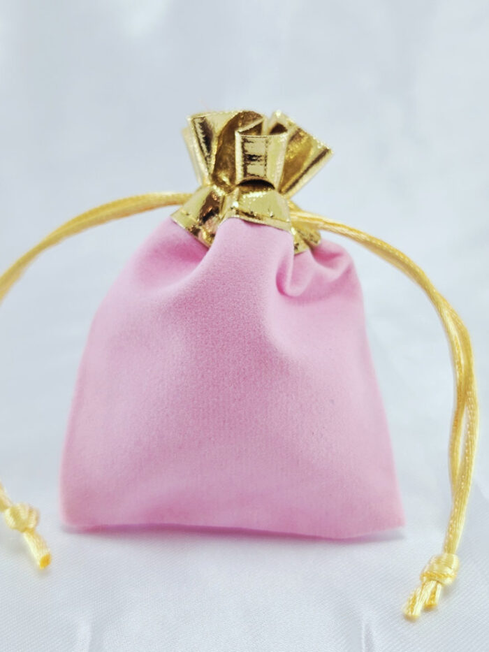 Saquinho de veludo com borda dourado P