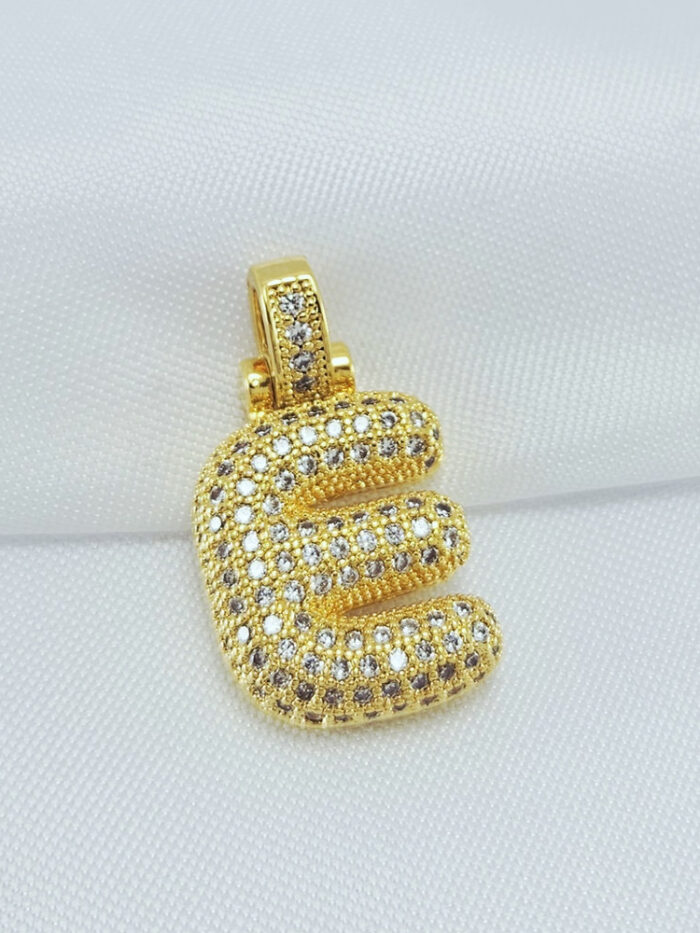 Pingente letras cravejado