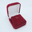 Caixinha para conjunto de veludo vermelho