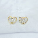 Brinco estilo coração pedra oval cristal