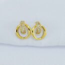 Brinco base cravejada com circulo dourado