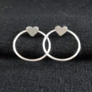 Brinco base coração com fio liso