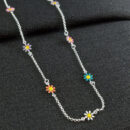 Gargantilha chocker com flor esmaltado colorido