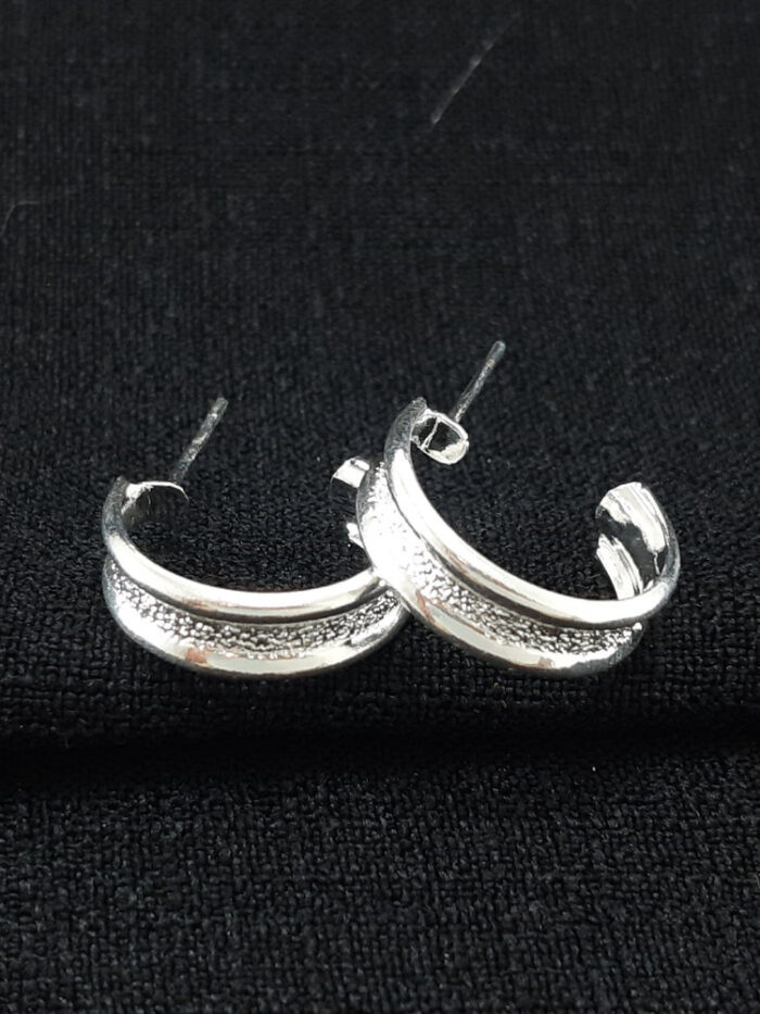 Argola detalhe fosco borda boleada