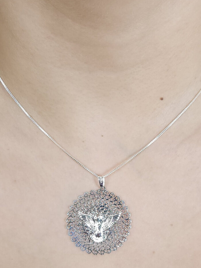 Gargantilha divino espirito santo prateado