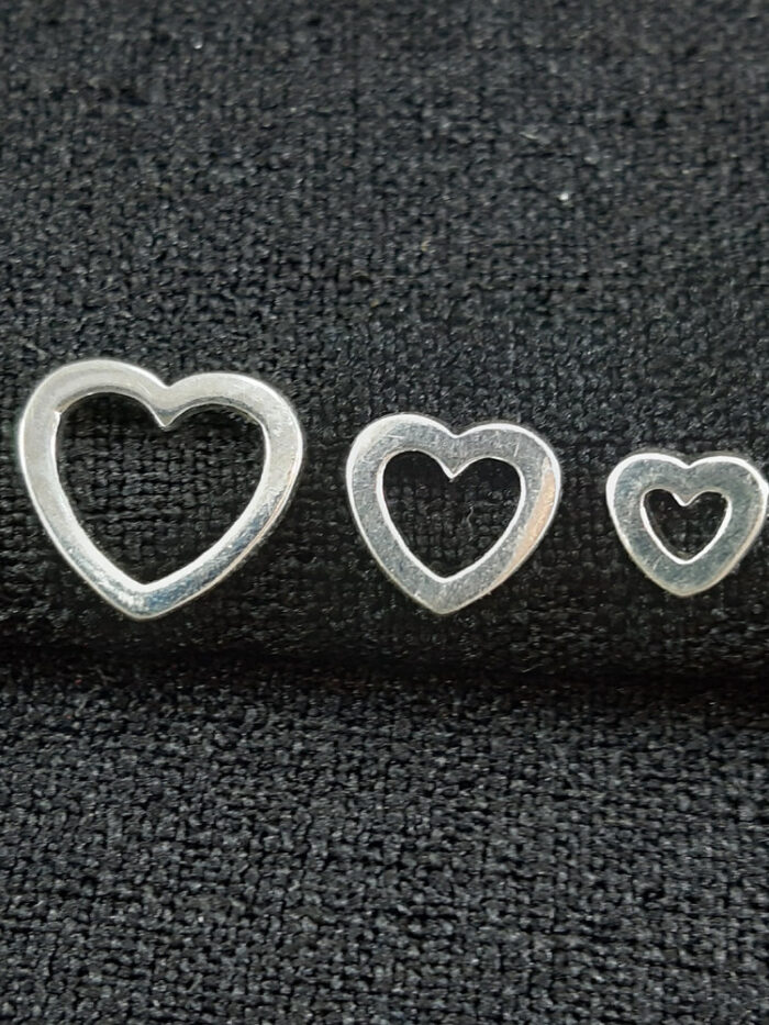 Trio de brinco coração vazado prateado