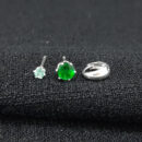 Trio de brincos pontos de luz verde e azul com argolinha lisa