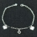 Pulseira infantil coração com pedra e trabalhado