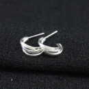 Brinco fios triplo detalhe fosco