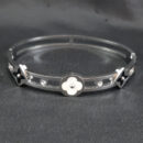 Bracelete dois fios com detalhe trevo