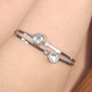 Bracelete fios duplo detalhe ponto de luz