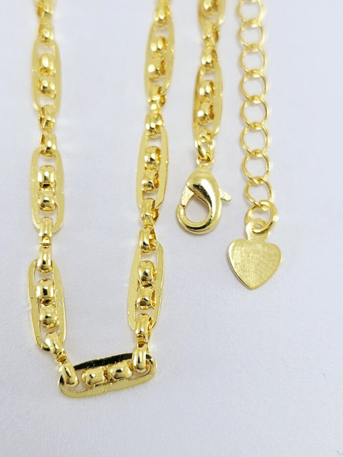 Gargantilha chocker cartiê com elos em pequenas esferas