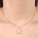 Gargantilha com pingente urso cravejado