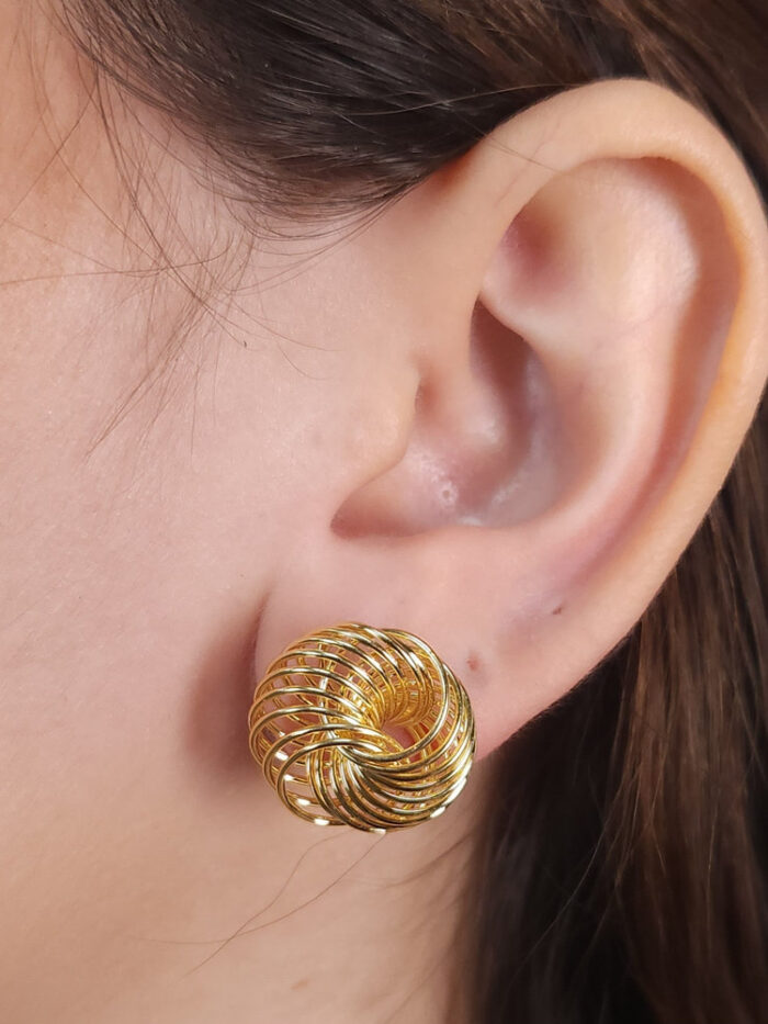 Brinco fixo ponto aramado