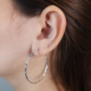 Argola fio estilo ondulado