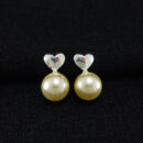 Brinco base coração liso pêndulo pérola