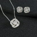 Conjunto flor cravejado