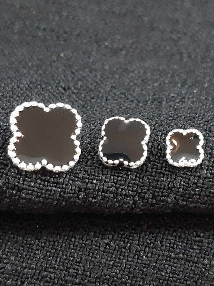 Trio de brinco trevo preto