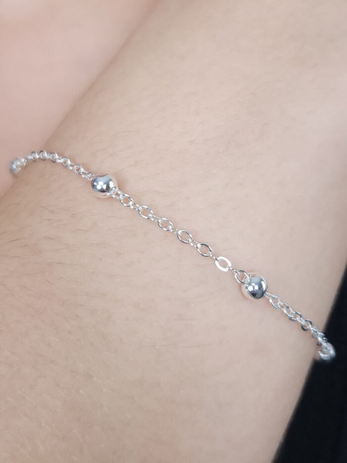 Pulseira elos ovais com bolinhas lisas