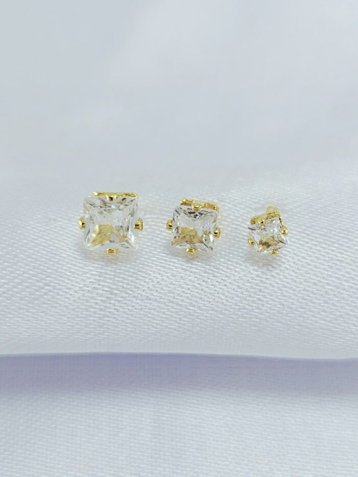 Trio de brincos ponto de luz quadrado