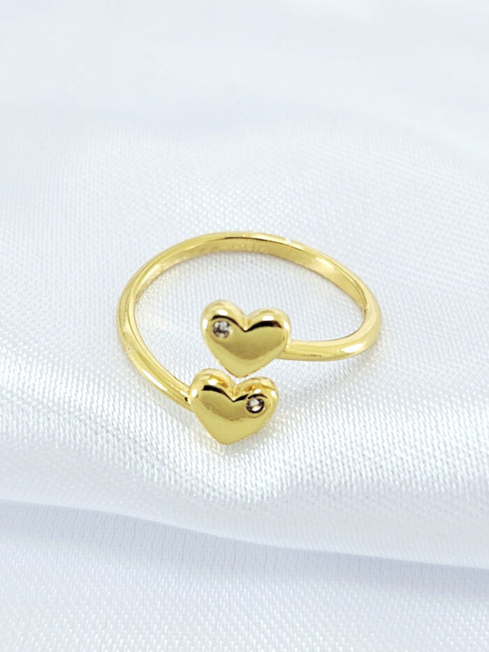 Anel coração duplo com pedrinha cristal