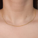 Gargantilha chocker detalhe redondo chapeado