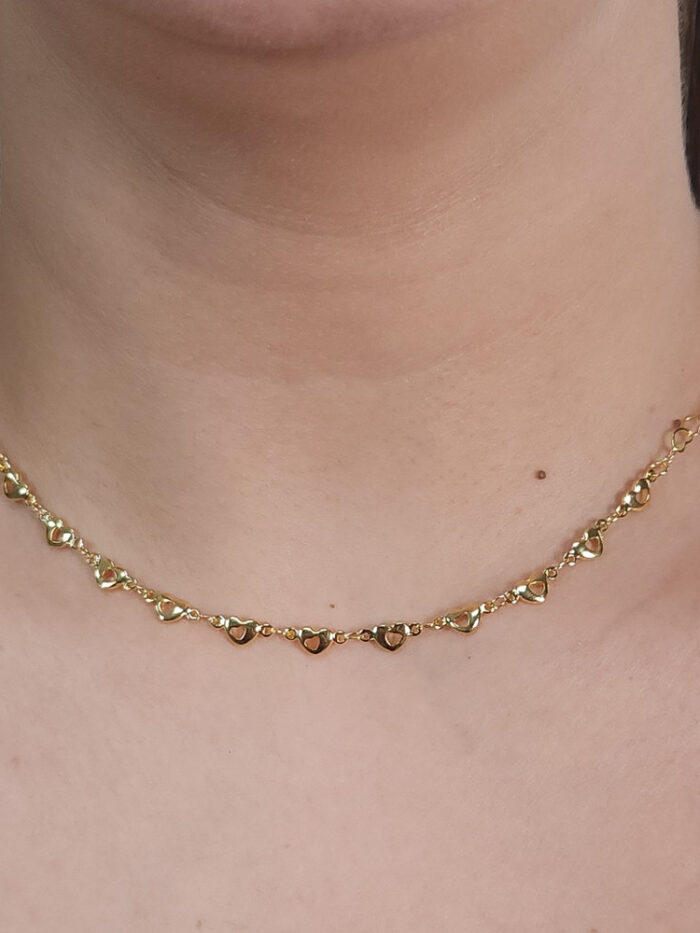 Gargantilha elos detalhada coraçaõ vazado