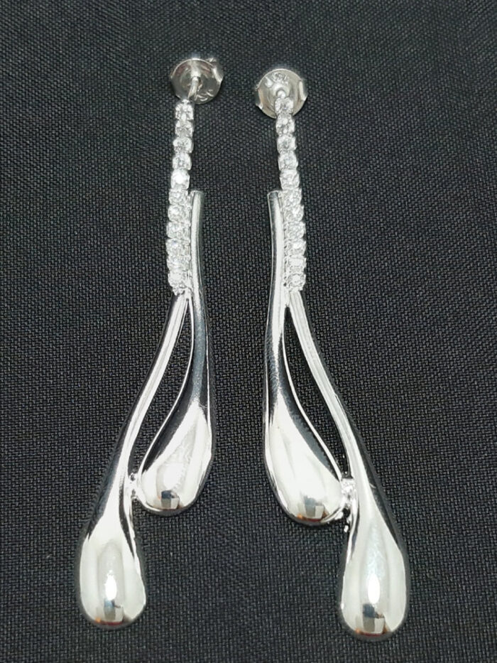 Brinco riviera estilo gota dupla