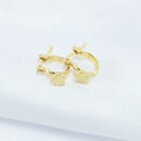 Brinco argola com estrela lisa