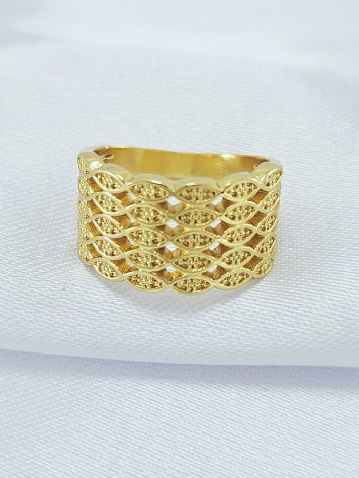 Anel quatro fios detalhado