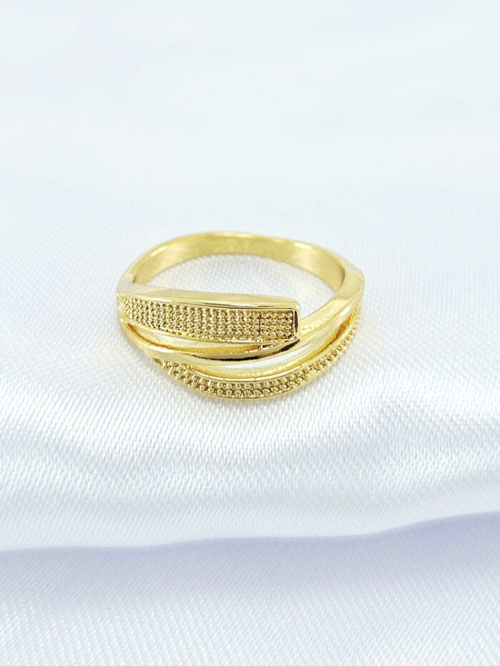 Anel três fios fosco e liso dourado