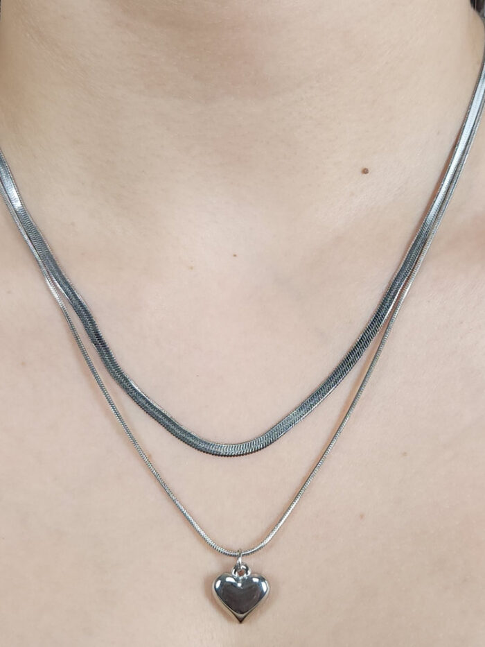 Gargantilha dupla laminada com coração boleado