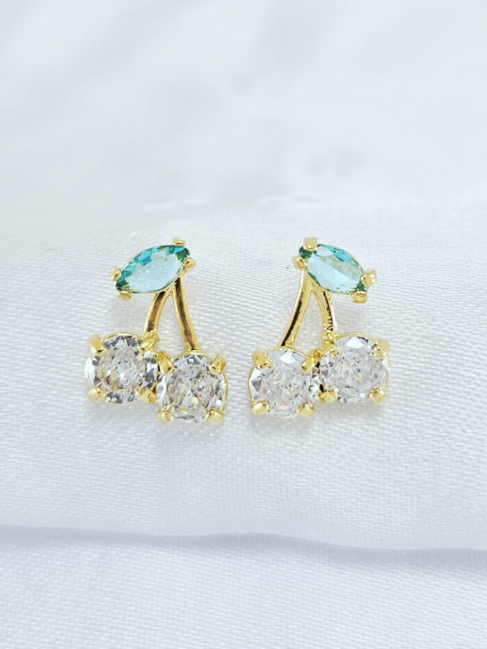 Brinco cereja com zircônia