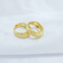 Brinco argola detalhada