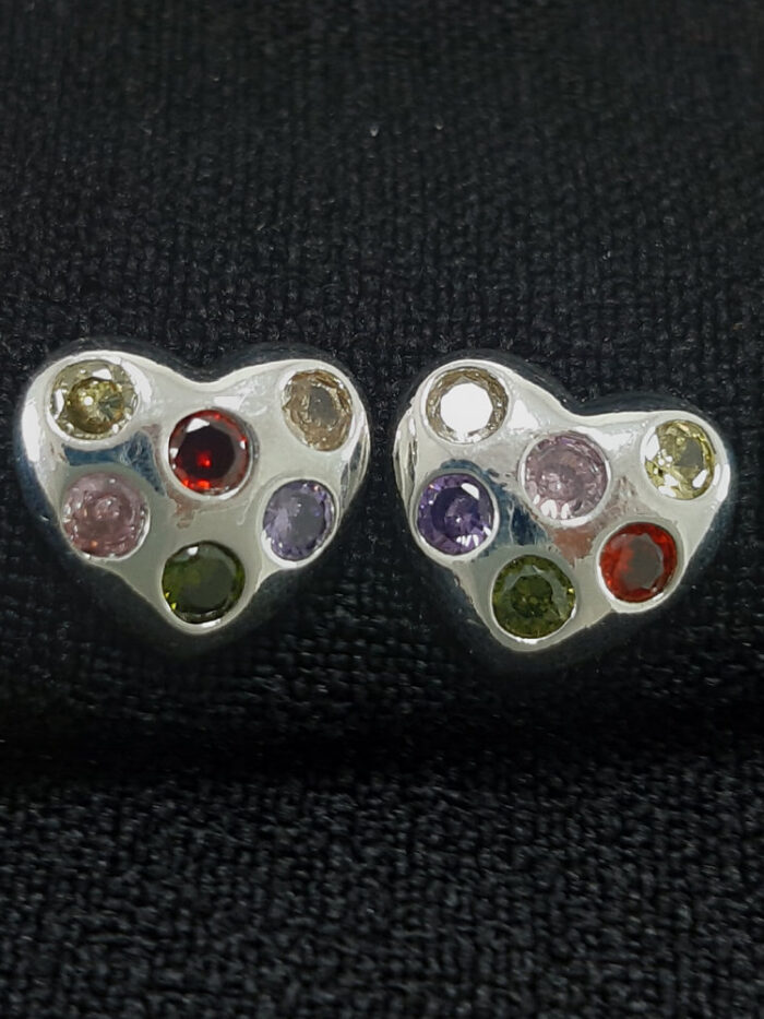 Brinco coração liso colorido