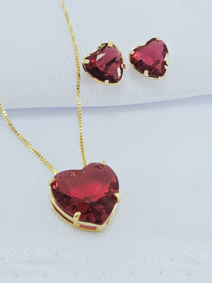 Conjunto coração vermelho