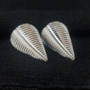 Brinco folha detalhada